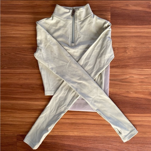Balance Athletica Other - Balance Athletica Refine Cropped Zip